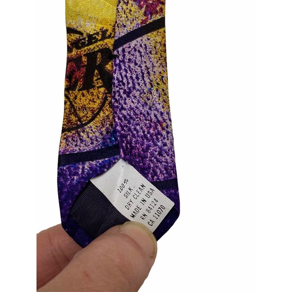 Ralph Marlin RM Style NBA Los Angeles Logo Basketball Vintage Novelty Silk Tie - Picture 4 of 4